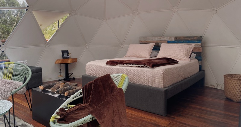 Cama Queen Glamping en Antioquia